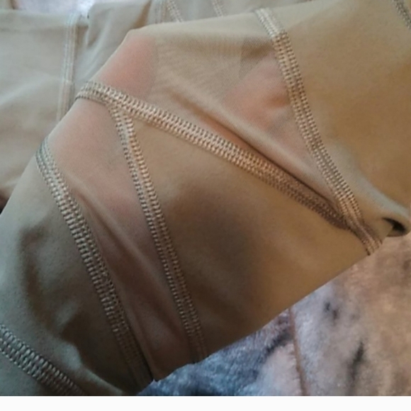 Victoria's Secret Knockout Mesh Leggings Tights - Picture 3 of 4